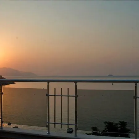 Resort Pine Beach Boutique Turunc